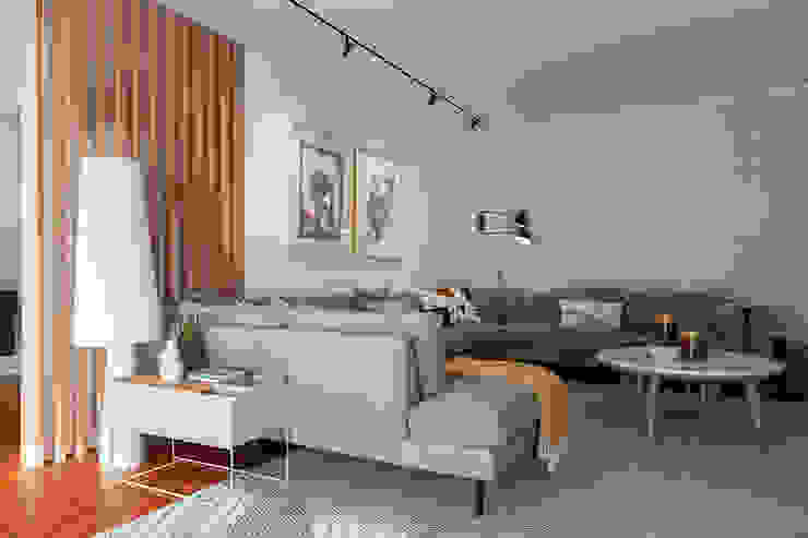 Sala de estar ShiStudio Interior Design Salas de estar ecléticas