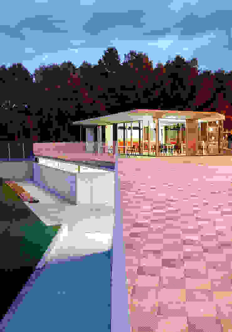 Club Deportivo Vallpala VICEVERSA Architecture & Design Espacios comerciales Estadios