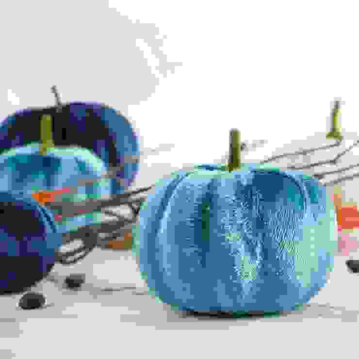 Pumpkin autumn decoration Blue, Press profile homify Press profile homify Autres espaces