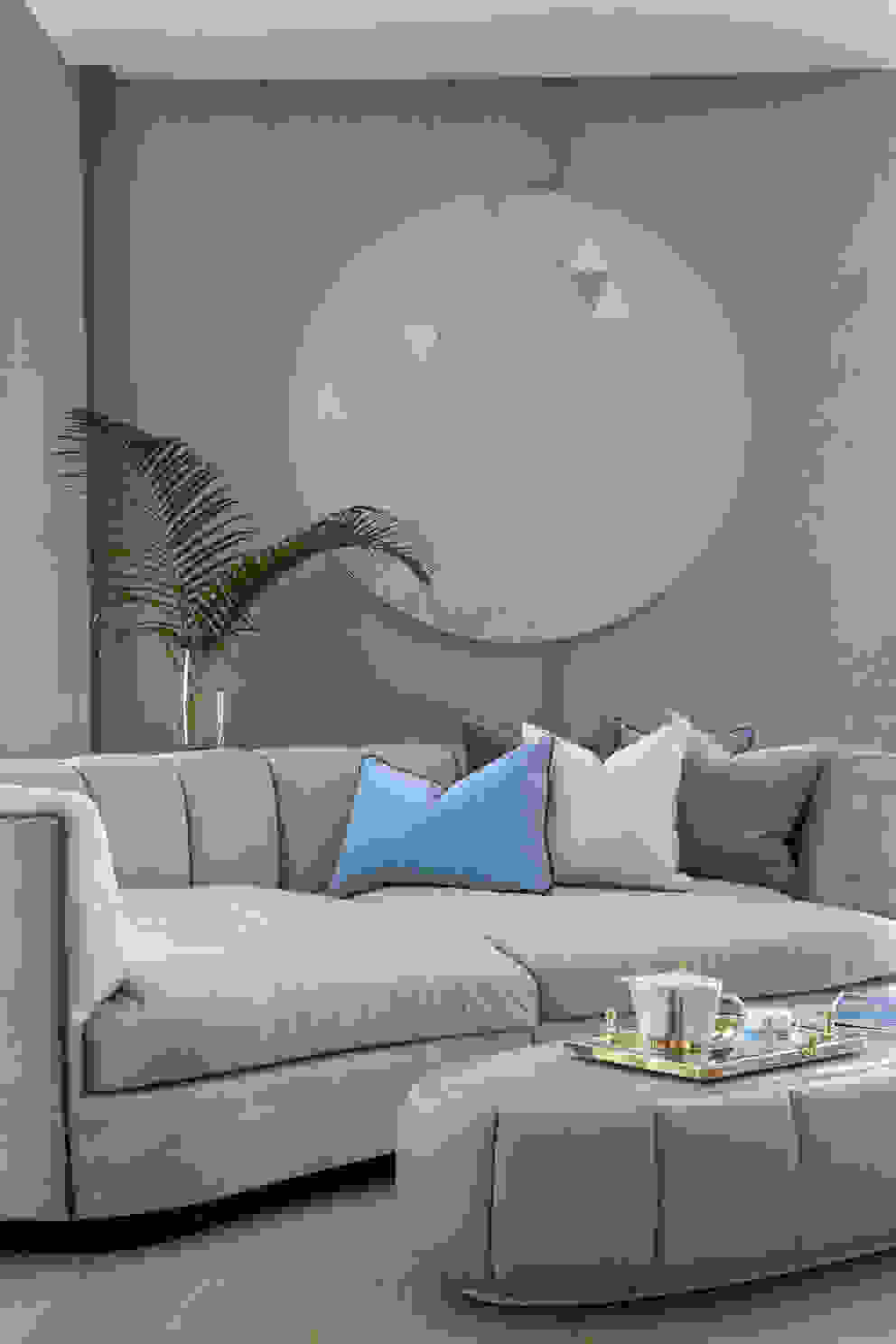 Cosy Bedroom Reading Nook Design Intervention Modern style bedroom