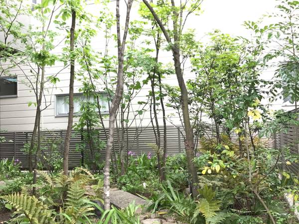 木漏れ日を楽しむ庭 Homify