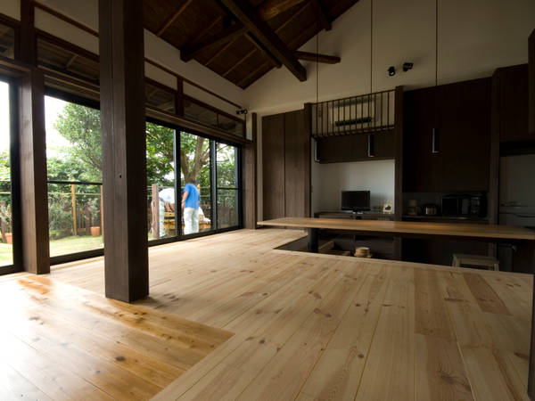 ビフォーアフターで放送された和モダンリノベーション 重くて遠い家 Homify