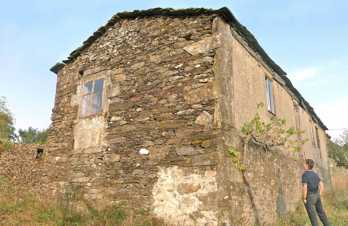 Реконструкция старого деревенского домика