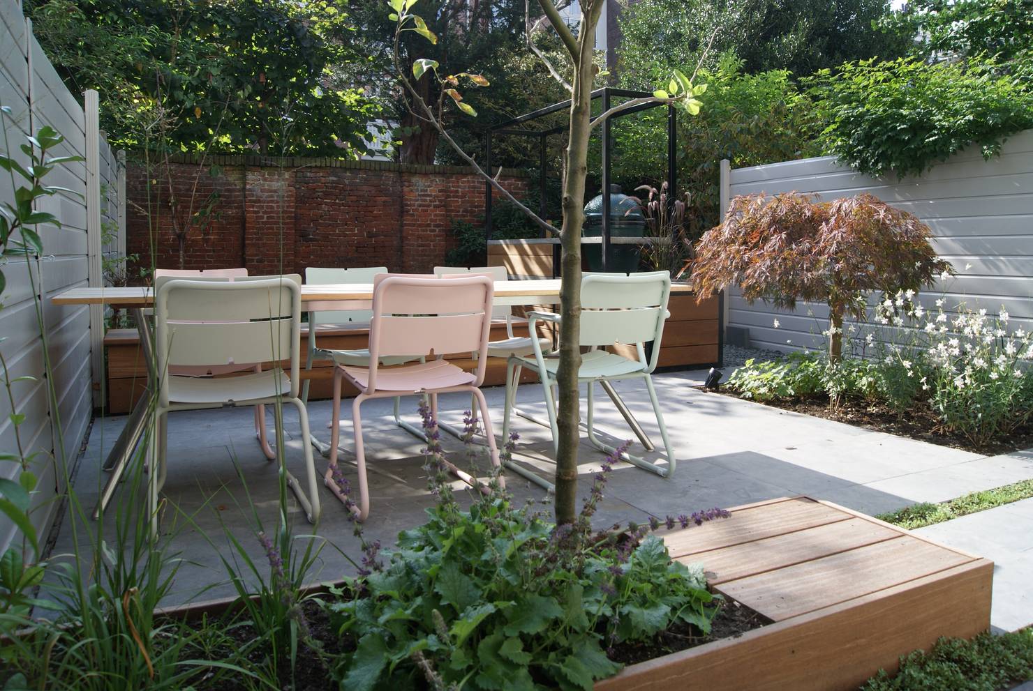 DIY Garden Wall - It's Simpler than You Think!