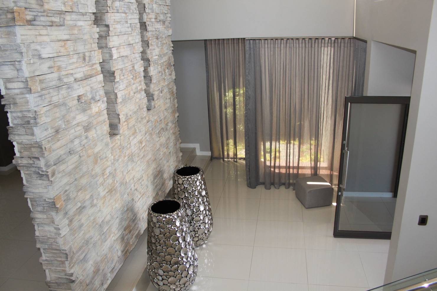 10 stone walls that will look amazing in your house
