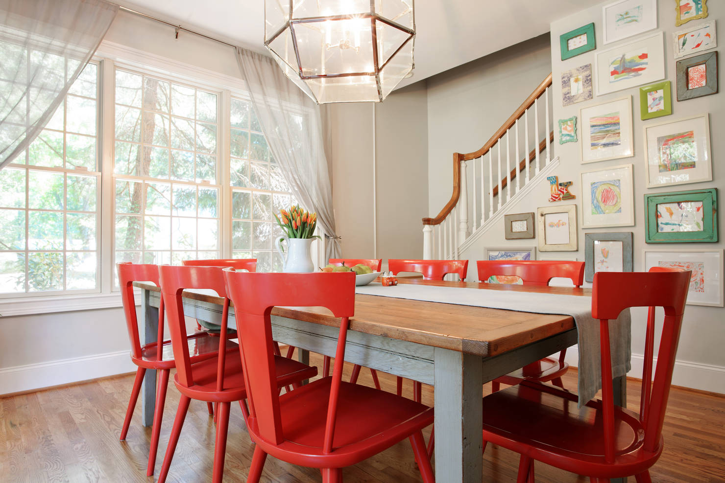 Home Decoration: 10 ways colorful furniture can light up a room