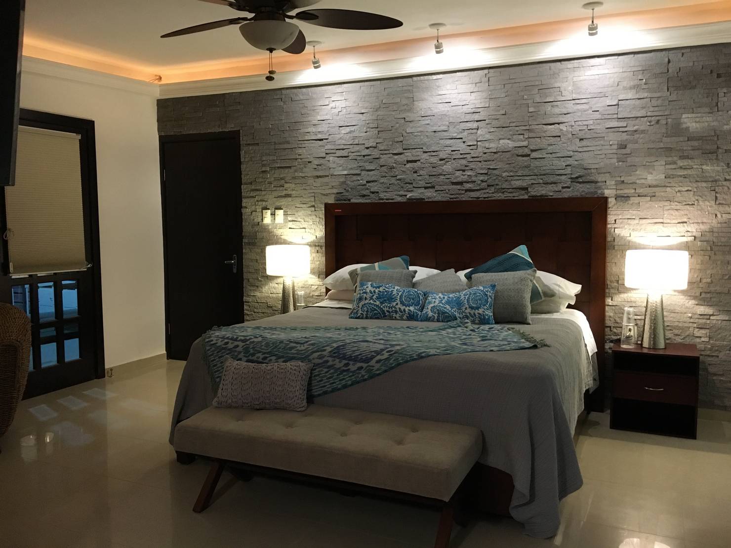 12 Maneiras Geniais De Revestir A Parede Atrás Da Sua Cama
