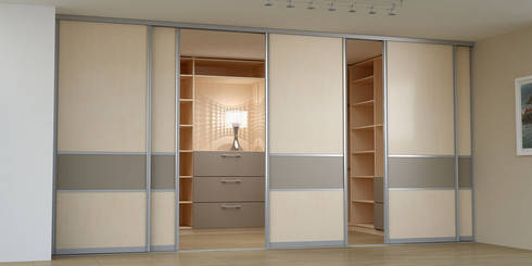 Schiebetüren nach Maß von Schrankplaner GmbH | homify Schiebetüren nach Maß von Schrankplaner GmbH | homify