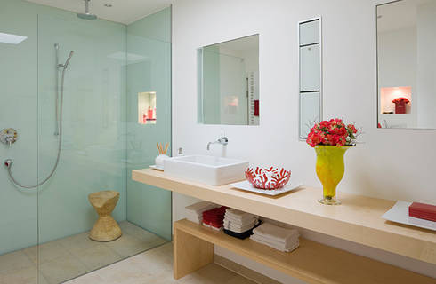 {Bodengleiche dusche design
58} bodengleiche Duschen von baqua GmbH Manufaktur für Bäder | homify | {Bodengleiche dusche design
58}