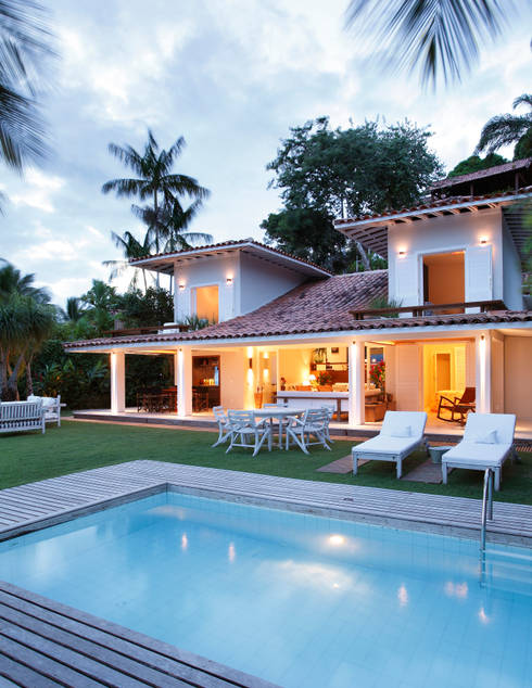 Casa Angra I: Casas  por Escala Arquitetura 