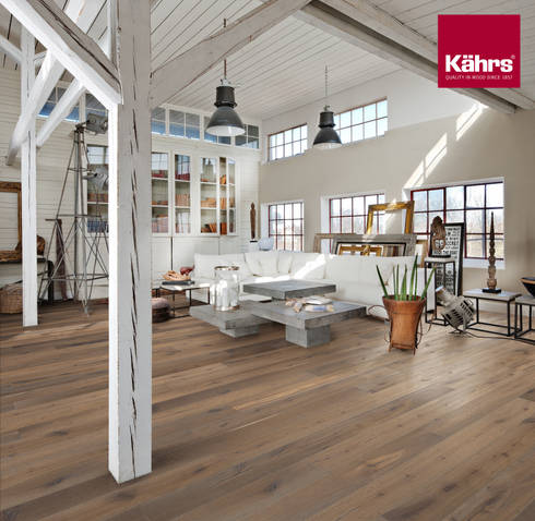 Wohnzimmer mit Kährs Parkett von Kährs Parkett Deutschland | homify Wohnzimmer mit Kährs Parkett von Kährs Parkett Deutschland | homify