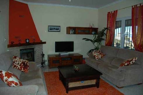 CASA CRISTINA by Wanna One | homify CASA CRISTINA by Wanna One | homify