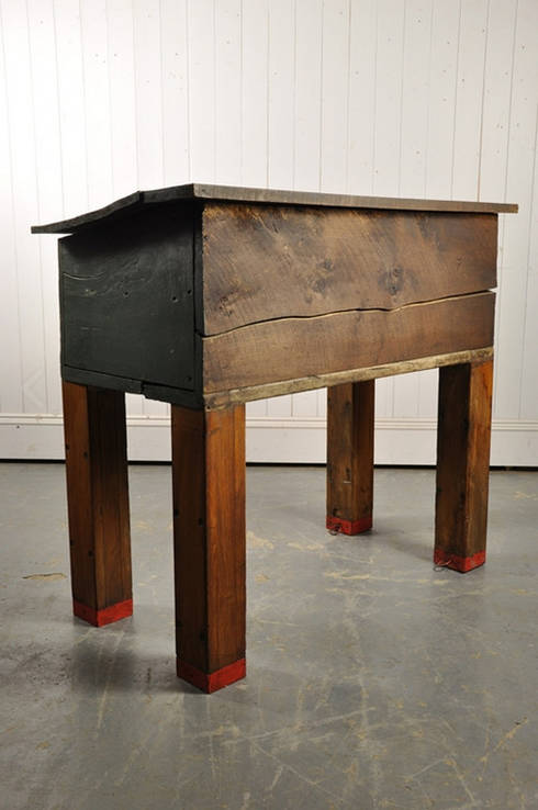 Scrivanie in arte povera per angoli eleganti e autentici Scrivanie in arte povera per angoli eleganti e autentici