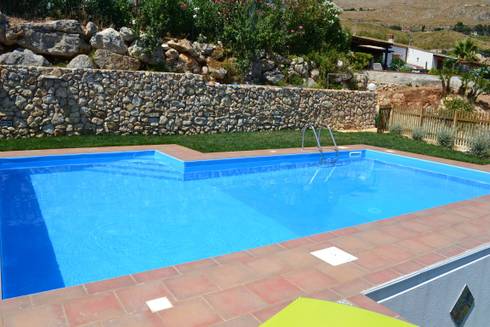 Costruzione piscina skimmer sfioratore olympic effetto bordo sfioro ... Piscine a sfioro prefabbricate