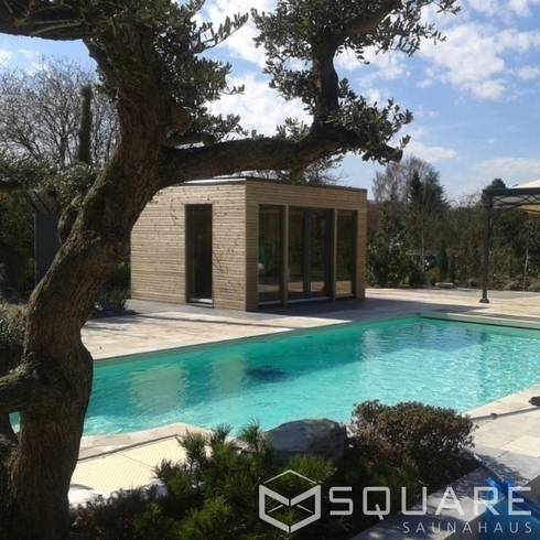 Saunahaus SQUARE XL als Poolhaus mit Sauna - Fassade: Lärchenholz ... Saunahaus SQUARE XL als Poolhaus mit Sauna - Fassade: Lärchenholz ...