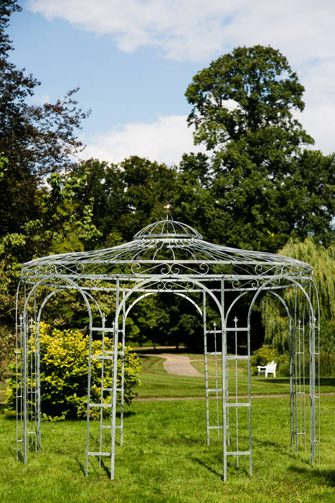 Gebäude im Garten: Gewächshaus, Laube und Co.