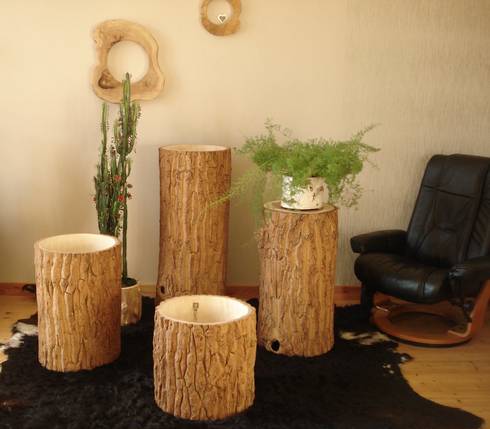 Holzsäule Baumstamm mit Rinde von Holzbau Bohse | homify