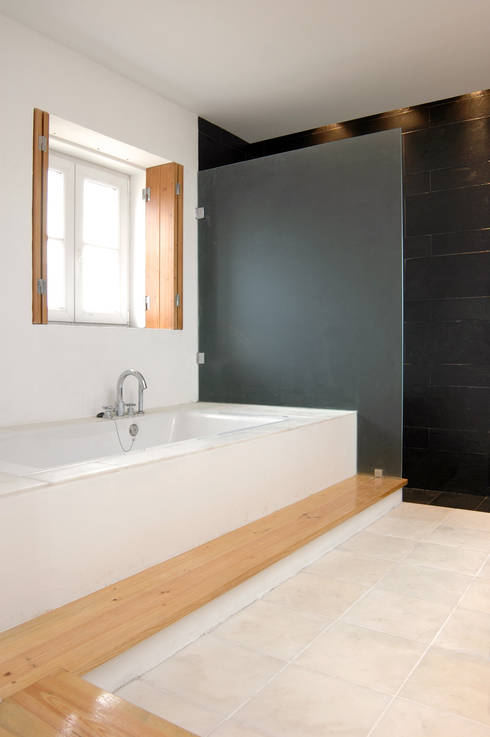 Salle de bains de style  par BL Design Arquitectura e Interiores