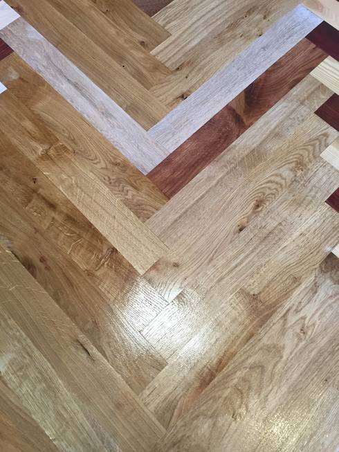 Colored wood flooring in Glasgow and Edinburgh showrooms 