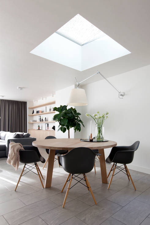 Verbouwing en restyling van een woning von Interieur Design by ... Verbouwing en restyling van een woning von Interieur Design by ...