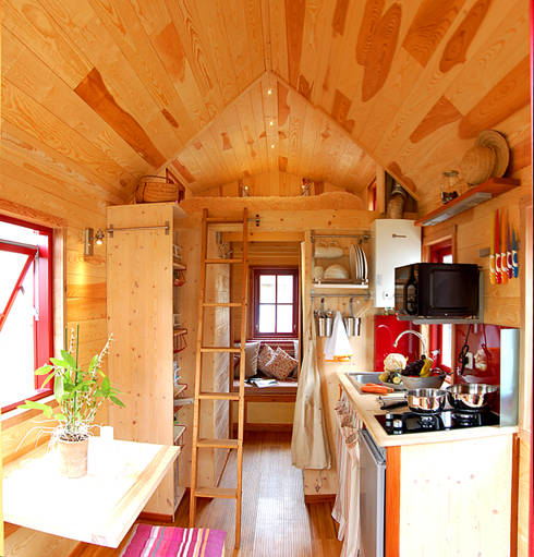  TINY HOUSE CONCEPT  by TINY HOUSE CONCEPT  BERARD 