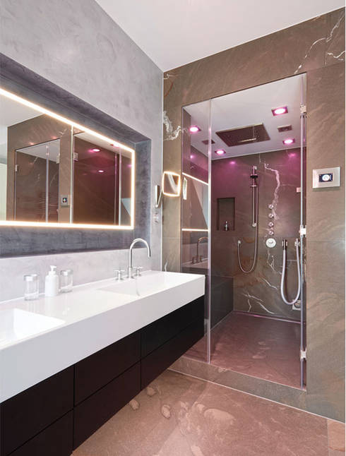  Bathroom by HUBER NATURSTEIN bei München
