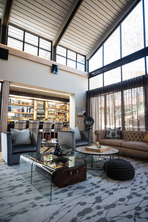 Living Room Johannesburg upmarket home in johannesburgkim h interior design | homify Living Room Johannesburg upmarket home in johannesburgkim h interior design | homify