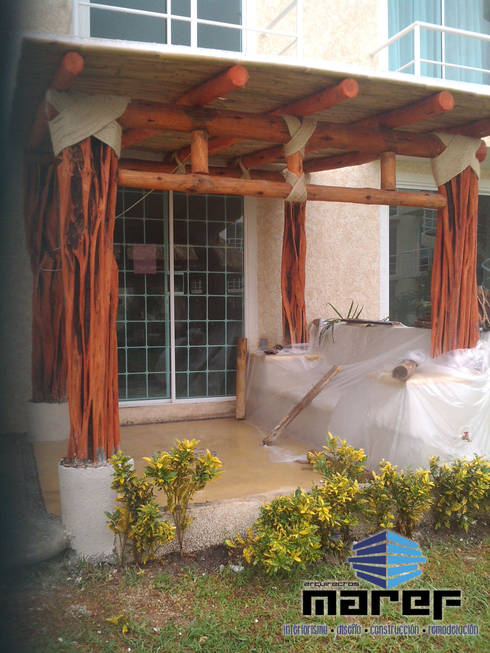 Como construyeron una palapa en su patio ¡en 4 pasos!