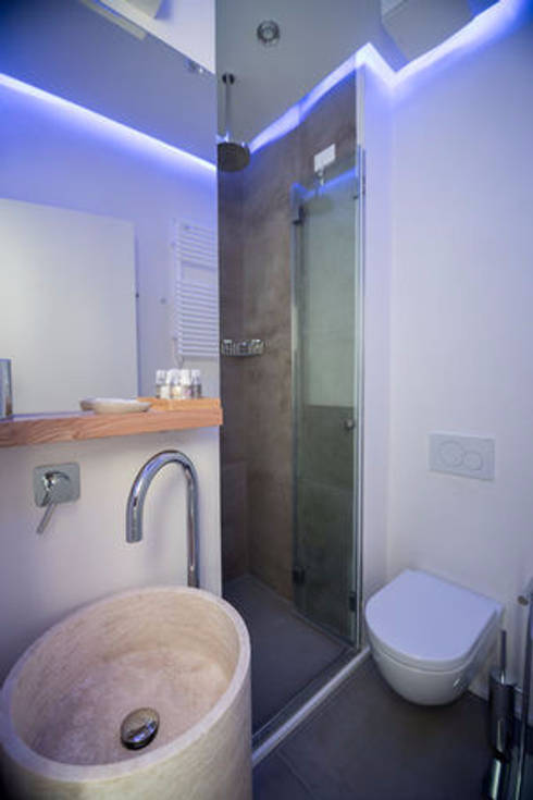 Bagni e rivestimenti in travertino per il Relais Luce bed&breakfast ... Bagni e rivestimenti in travertino per il Relais Luce bed&breakfast ...