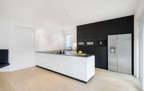 Wohnungseinrichtung #1 von Tischlerei Oberhuber | homify Wohnungseinrichtung #1 von Tischlerei Oberhuber | homify