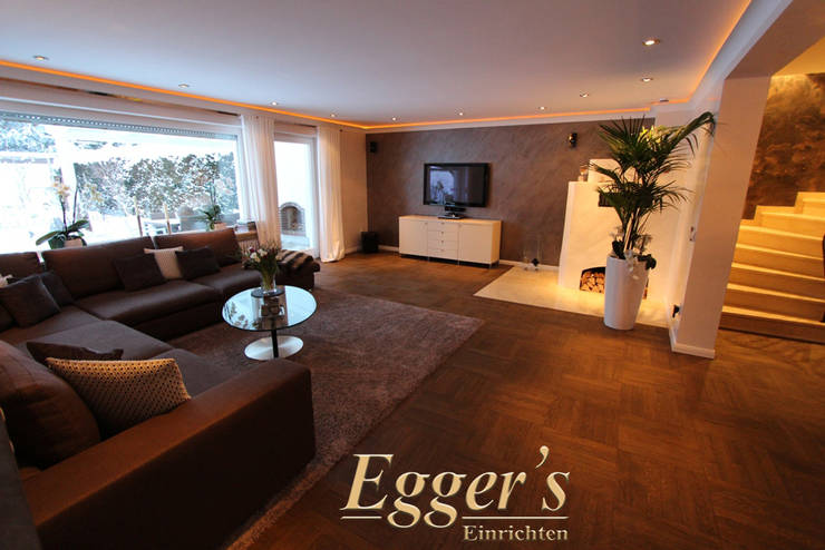 Salones de estilo  de Egger`s  Einrichten, Ecléctico   