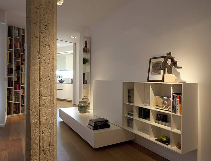  Вітальня by Laura Yerpes Estudio de Interiorismo