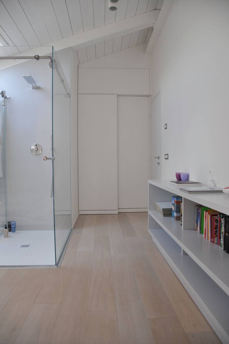 Коридор и прихожая в . Автор – IMAGO DESIGN