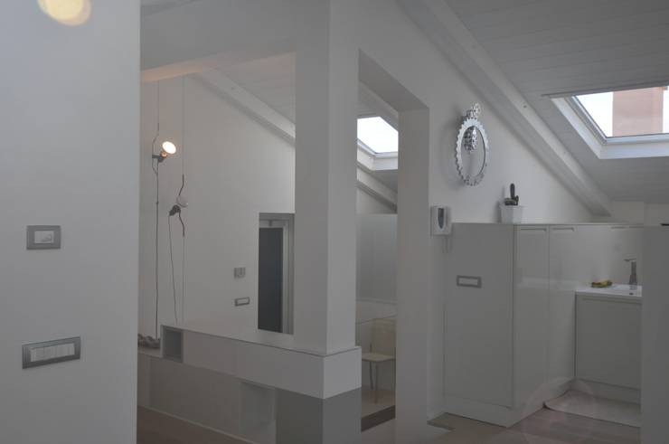 Коридор и прихожая в . Автор – IMAGO DESIGN