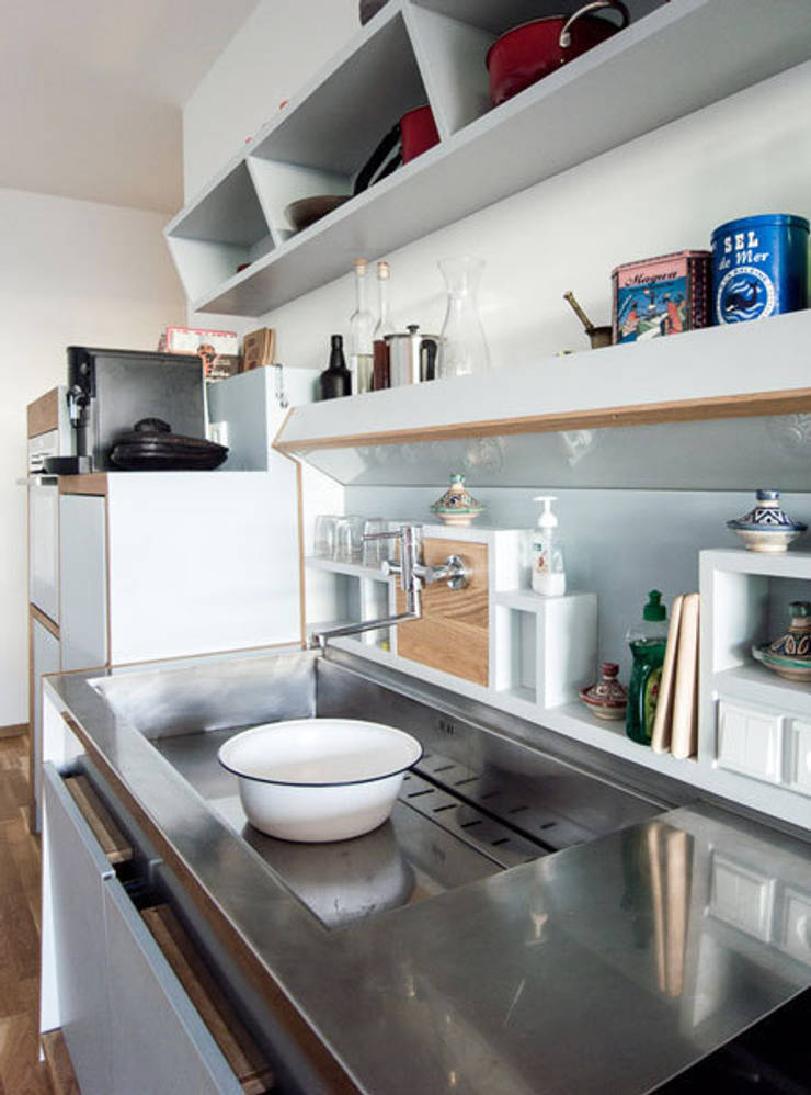  廚房 by studio andree weissert