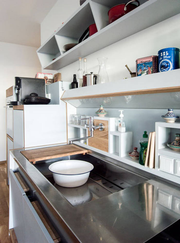  廚房 by studio andree weissert