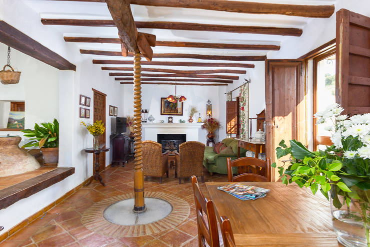  Living room by Espacios y Luz Fotografía