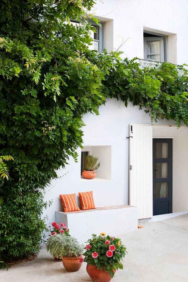  Houses by Casa Josephine