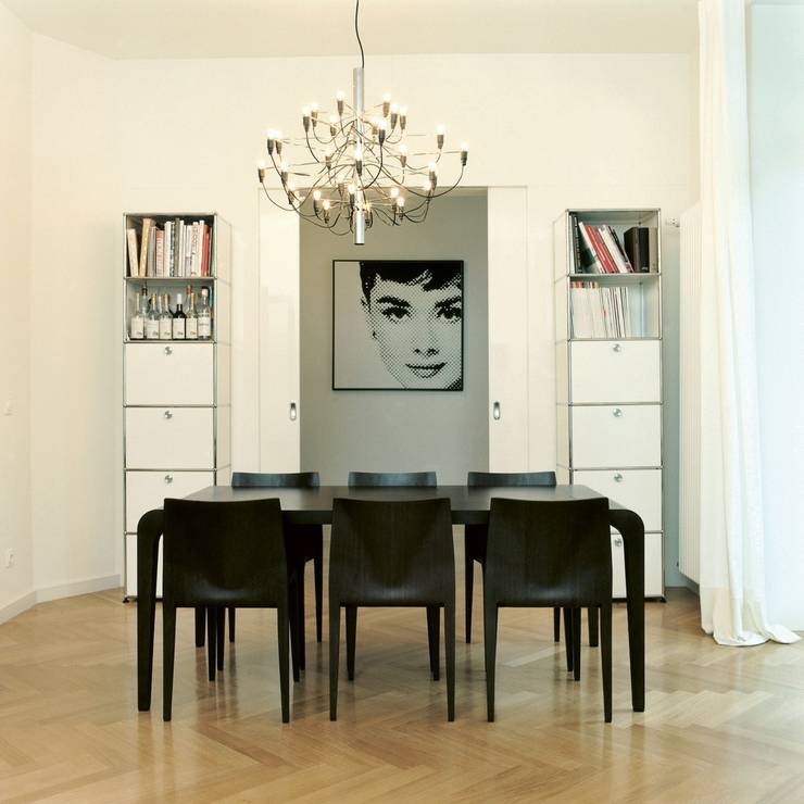   por USM Möbelbausysteme Clássico  