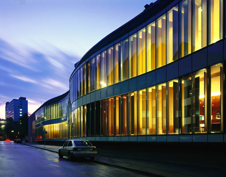 Holmes Place, Hamburg von SEHW Architektur GmbH | homify