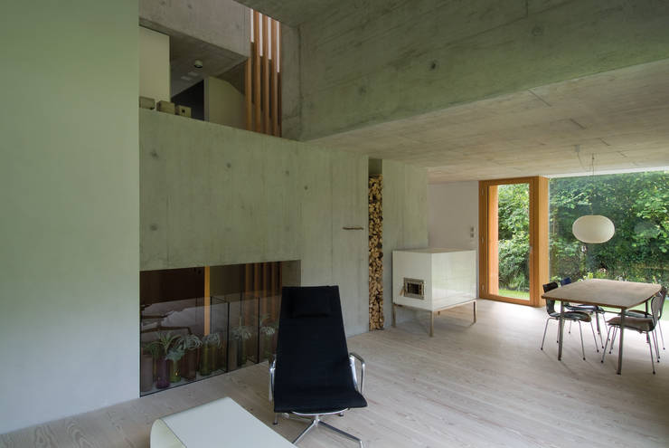  Study/office by Halle 58 Architekten