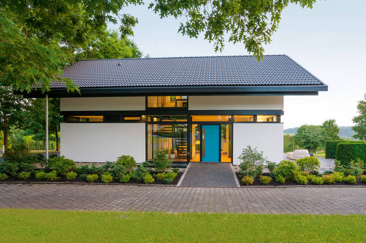 13 Front Doors that Contribute to Stunning Façade Designs