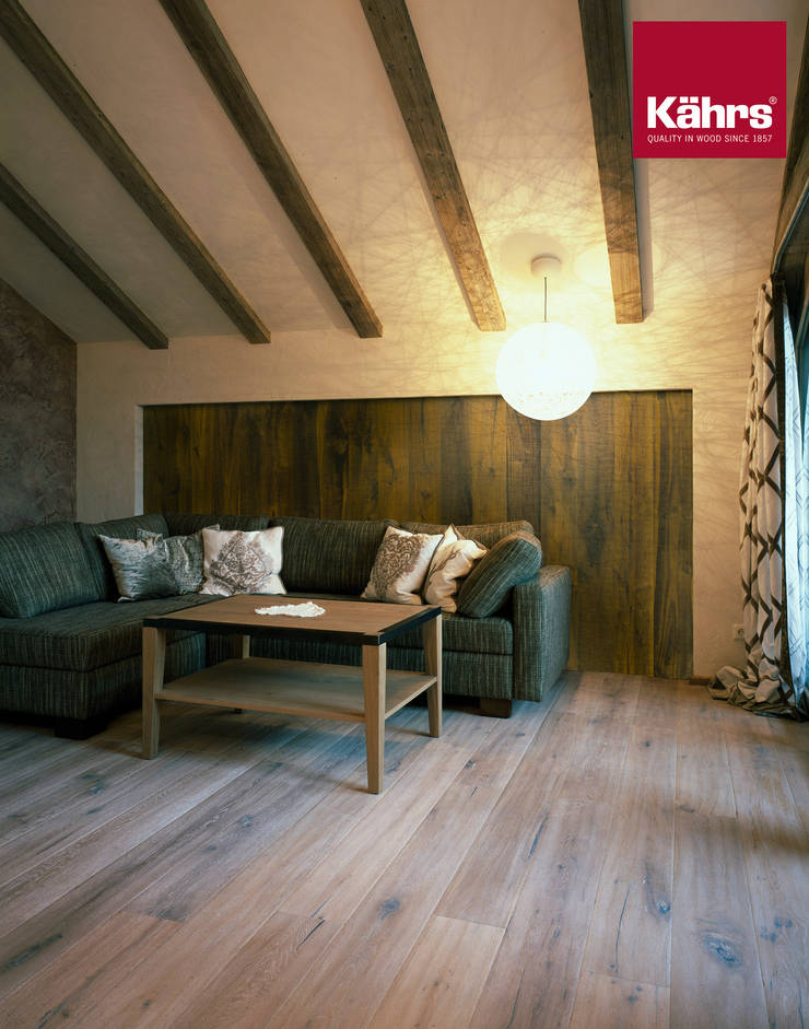 Parkett an der Wand von Kährs Parkett Deutschland | homify