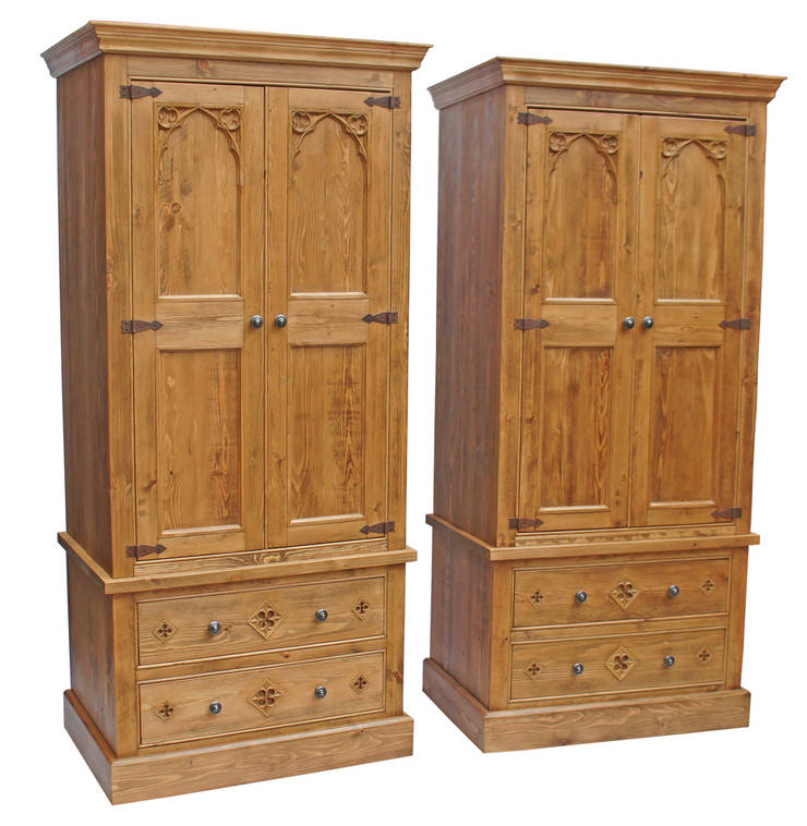 Gothic Style Pine Bedroom Furniture Von Smith Smith