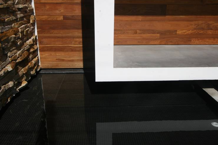  Walls by ZAAV Arquitetura