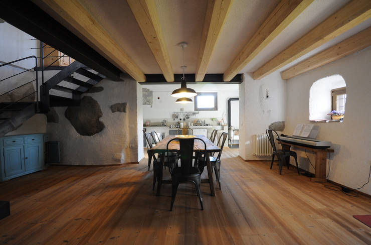  Dining room by supercake