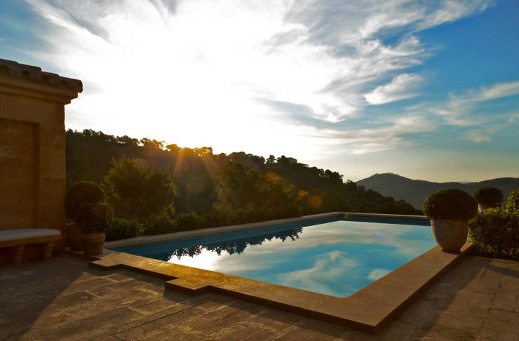 Piscinas de estilo  por guido anacker photographie