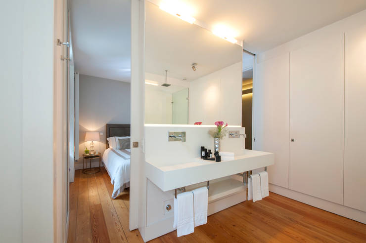 Ванные комнаты в . Автор – Home Staging Factory