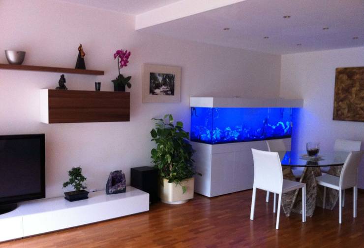 Feng Shui en salon comedor by Feng Shui Rosa Riubo | homify Feng Shui en salon comedor by Feng Shui Rosa Riubo | homify