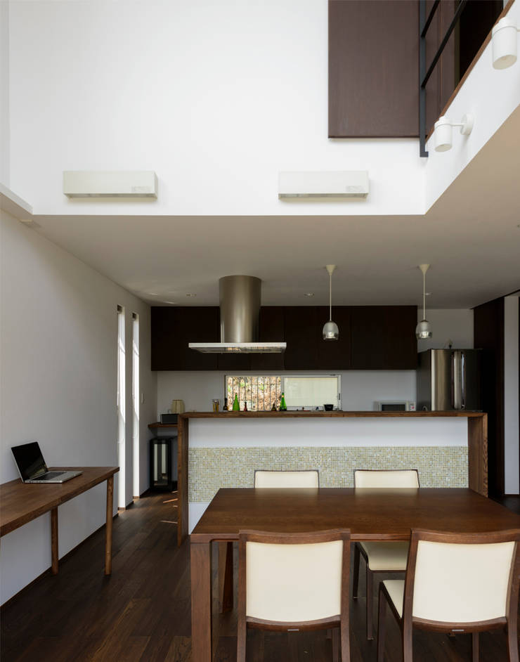  Dining room by H建築スタジオ